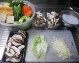 野菜たっぷり辛味噌具だくさんスープ作り方1写真