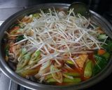 野菜たっぷり辛味噌具だくさんスープ作り方5写真
