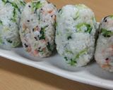 簡単♡豆苗とお好きな具でおにぎり作り方5写真