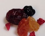 簡単✳︎綺麗なバレンタインチョコ✳︎白作り方1写真