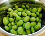 昆布だしが旨さ倍々!シンプル枝豆ごはん作り方1写真