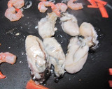 牡蠣と黄ニラの塩焼きそば作り方3写真