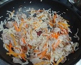 豚肉と切り干し大根のうどん焼き作り方3写真
