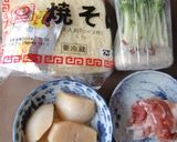 埼玉産カイワレ・蕪入りマルちゃん焼きそば作り方1写真