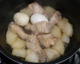 面取り簡単☆大根と鶏の手羽元煮込み作り方6写真