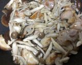 キノコ類と鶏の簡単ソテー作り方5写真