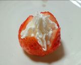 お花の蕾みたいな苺の飾り切りデコ♪作り方5写真