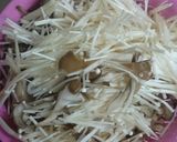 キノコたっぷり パスタソース作り方1写真
