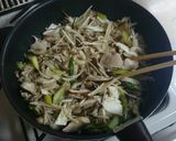 キノコたっぷり パスタソース作り方5写真
