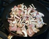 照り焼き風!?鶏もものおろしきのこソース作り方3写真