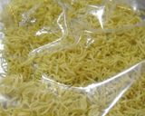 袋ラーメン１個で家族みんなの漬物スープ作り方2写真