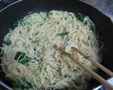 しらすと水菜の塩焼きそば作り方4写真