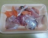 お刺身の切り落としでおいしい赤だし作り方1写真