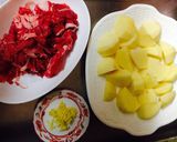 新じゃがの季節に♡生姜甘辛炒め肉じゃが作り方3写真