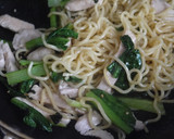 小松菜とささみで！　ナムル風塩焼きそば♡作り方5写真