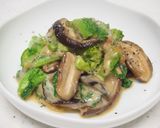 菜の花と椎茸のチーズ炒め作り方2写真