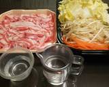 にらだれが決め手！豚バラ肉と白菜の蒸し煮作り方2写真