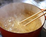 菜の花と鶏肉のペペロンチーノ！春パスタ♪作り方5写真