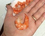 お酒が止まらない♪海老と卵のバジル炒め♡作り方1写真