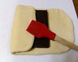 折り込みチョコのキャラメリゼナッツパン♪作り方8写真