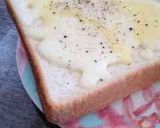 パン耳チーズトースト♡黒胡椒♡作り方5写真