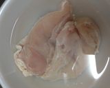 ふわっとやわらか♡鶏胸肉のピカタ作り方1写真