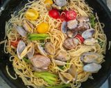 塩焼きそばで簡単和風ボンゴレビアンコ♪作り方15写真