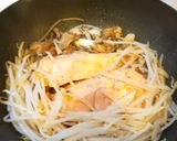 フライパンひとつで★鮭のポン酢蒸し作り方3写真