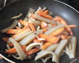 こんにゃくと人参の炒め物作り方5写真