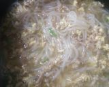挽き肉と卵の中華風スープ (白滝入り♪)作り方4写真