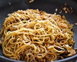 府中焼き風焼きそば　いか天入りが広島の味作り方5写真