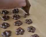 バレンタインに小さなお花チョコ作り方14写真