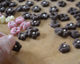 バレンタインに小さなお花チョコ作り方18写真