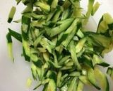 鶏胸肉で♪もやしと茹で鳥の中華風サラダ作り方1写真