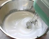 卵白だけで♥ごくうま ふわふわシフォン♥作り方5写真