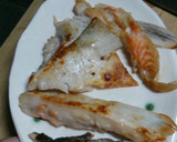 やさしい味の鮭のアラのスープ(具が多目)作り方3写真