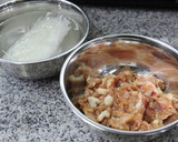 ほうれん草とひき肉の中華風スープ作り方1写真