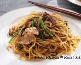 ＊絶品！豚ニラもやしの甘辛焼きそば＊作り方4写真