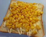 ラク朝ご飯♡マヨコーンのトースト♡作り方3写真