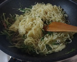 ☆ご当地☆水菜とひき肉の塩焼きそば☆作り方3写真