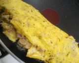 卵の味を味わう♪スパムとシラスのオムレツ作り方4写真