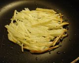 イカ塩焼きそば＊ポテト＆温玉のせ作り方5写真