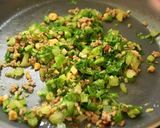 ベトナム風のっけ飯♬炒めひき肉とセロリ作り方3写真