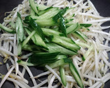 簡単 節約　もやしとキュウリのゴマ油炒め作り方4写真