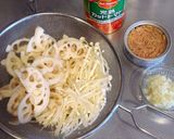 ツナと蓮根の濃厚トマトパスタ作り方1写真