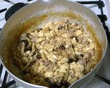 まな板包丁要らず！豚挽肉としめじの炒豆腐作り方3写真