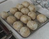夜食でジャストミート!肉巻きおにぎり作り方2写真