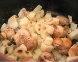 美容に♬黒豆とチキンのクリームシチュー作り方5写真