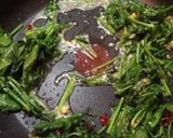 牡蠣とほうれん草のペペロンチーノ作り方2写真