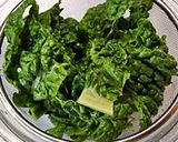 かつお菜と絹あげの煮浸し作り方2写真